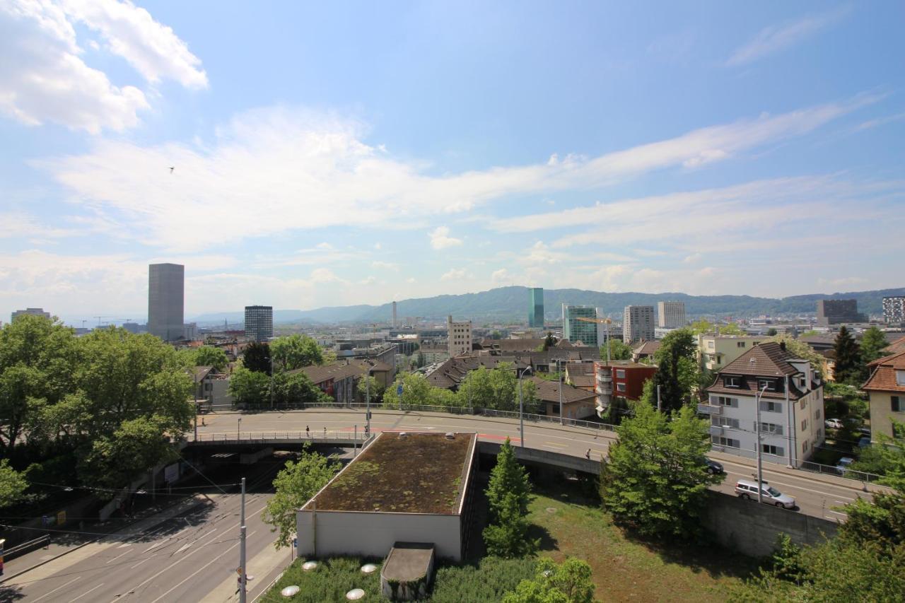 Swiss Star North End - Contactless Self Check-In Apartment Zurich Bagian luar foto